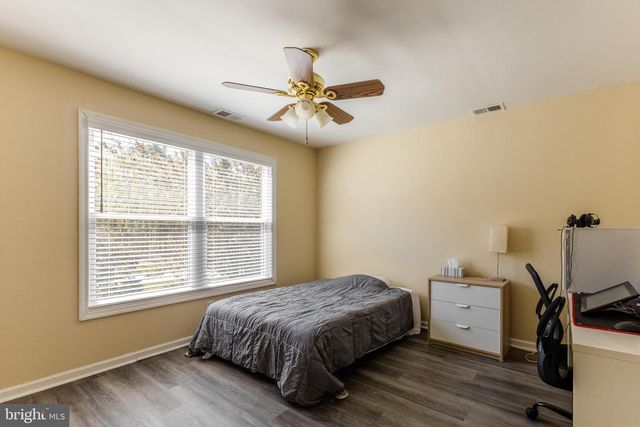505 E OSLO CT, Absecon, NJ 08205