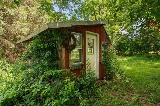 18250 Bush Road, Chelsea, MI 48118