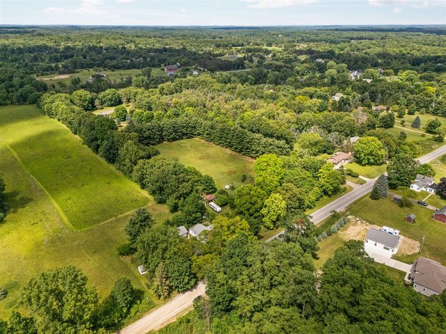 18250 Bush Road, Chelsea, MI 48118