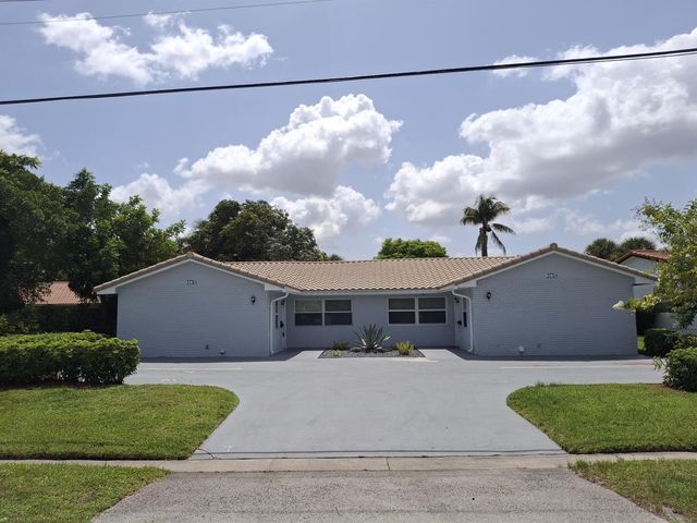 3731 NW 110TH Avenue NW A-B, Coral Springs, FL 33065