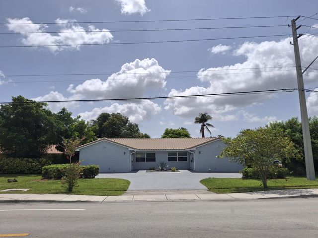 3731 NW 110TH Avenue NW A-B, Coral Springs, FL 33065