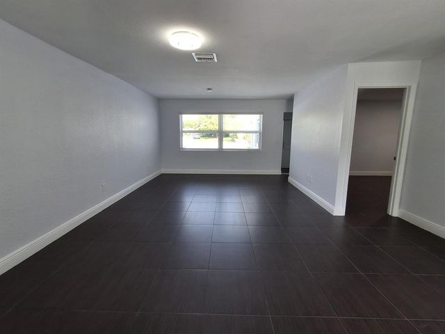 3731 NW 110TH Avenue NW A-B, Coral Springs, FL 33065