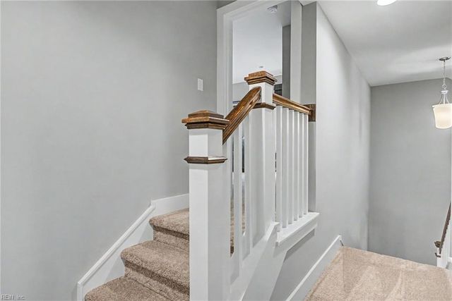 217 Summerhouse LN, Carrollton, VA 23314