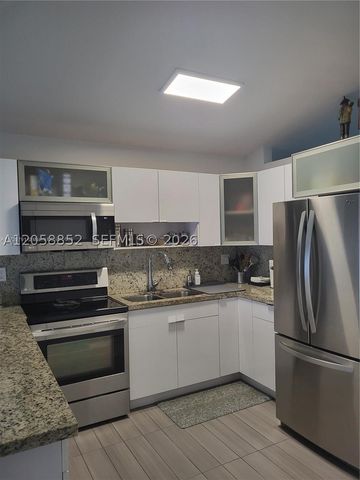 15037 SW 138th Ter 15037, Miami, FL 33196