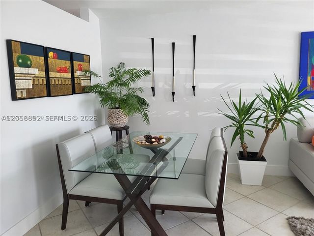 15037 SW 138th Ter 15037, Miami, FL 33196
