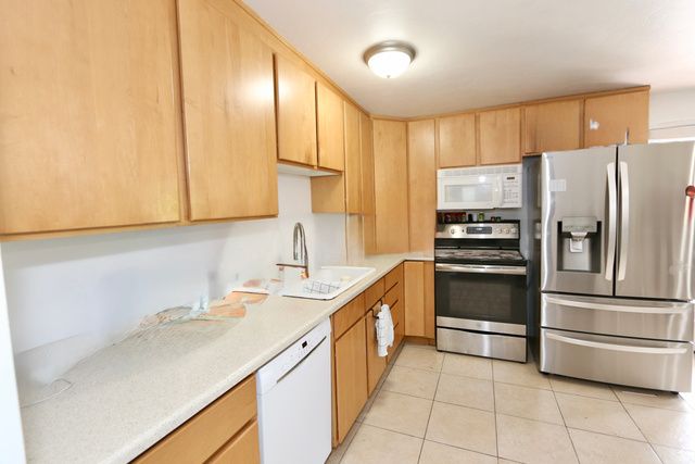 5951 S SWEET BASIL, Taylorsville, UT 84129