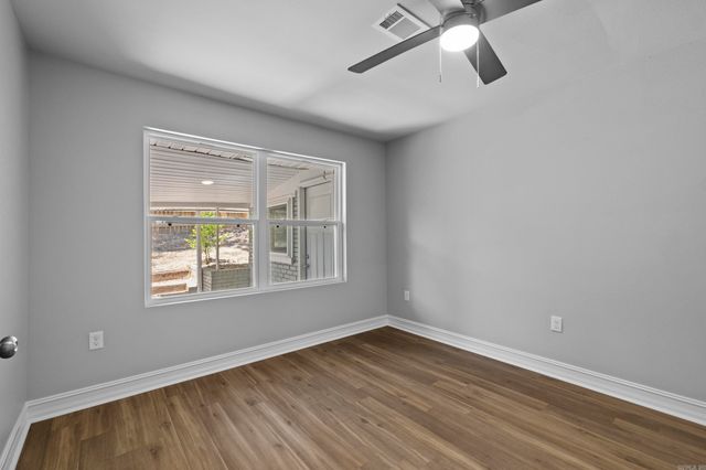 1700 Lilac Circle, Little Rock, AR 72202