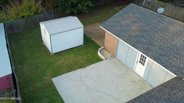 9408 Point Aux Chenes Road, Ocean Springs, MS 39564
