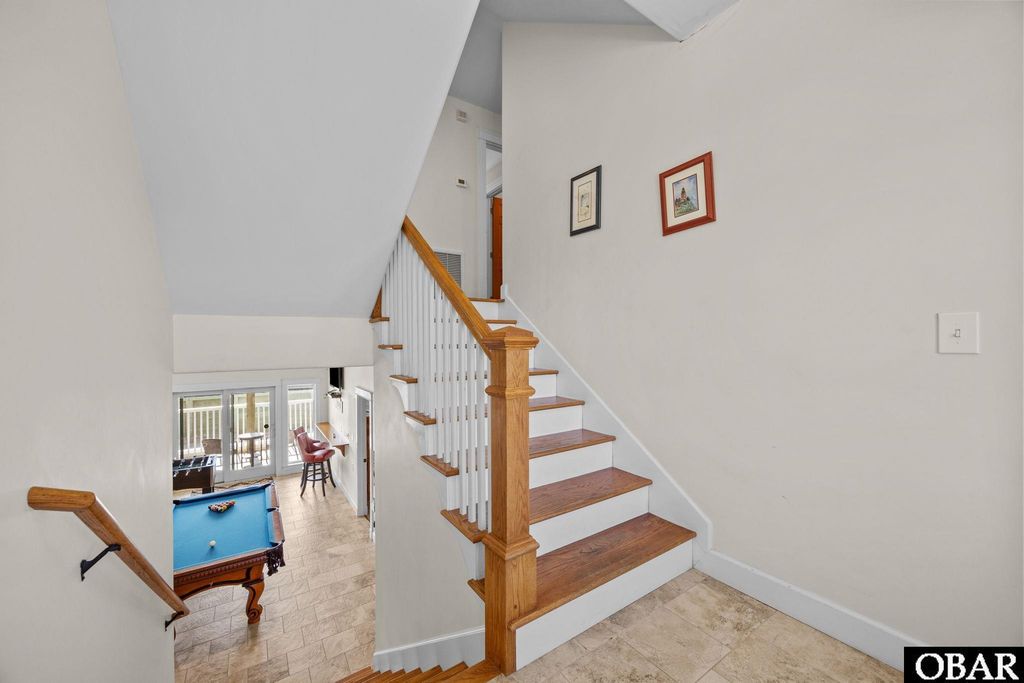 Image 12 of property listing at 41439 Ocean View Drive Lot 3, Avon, NC 27915