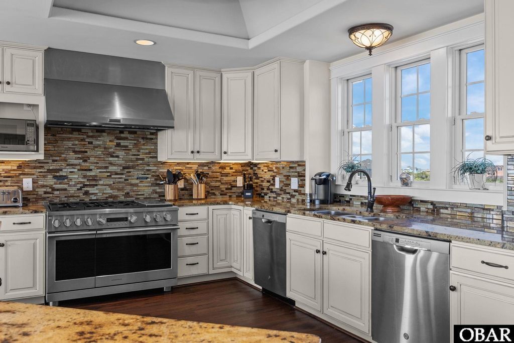 Image 38 of property listing at 41439 Ocean View Drive Lot 3, Avon, NC 27915