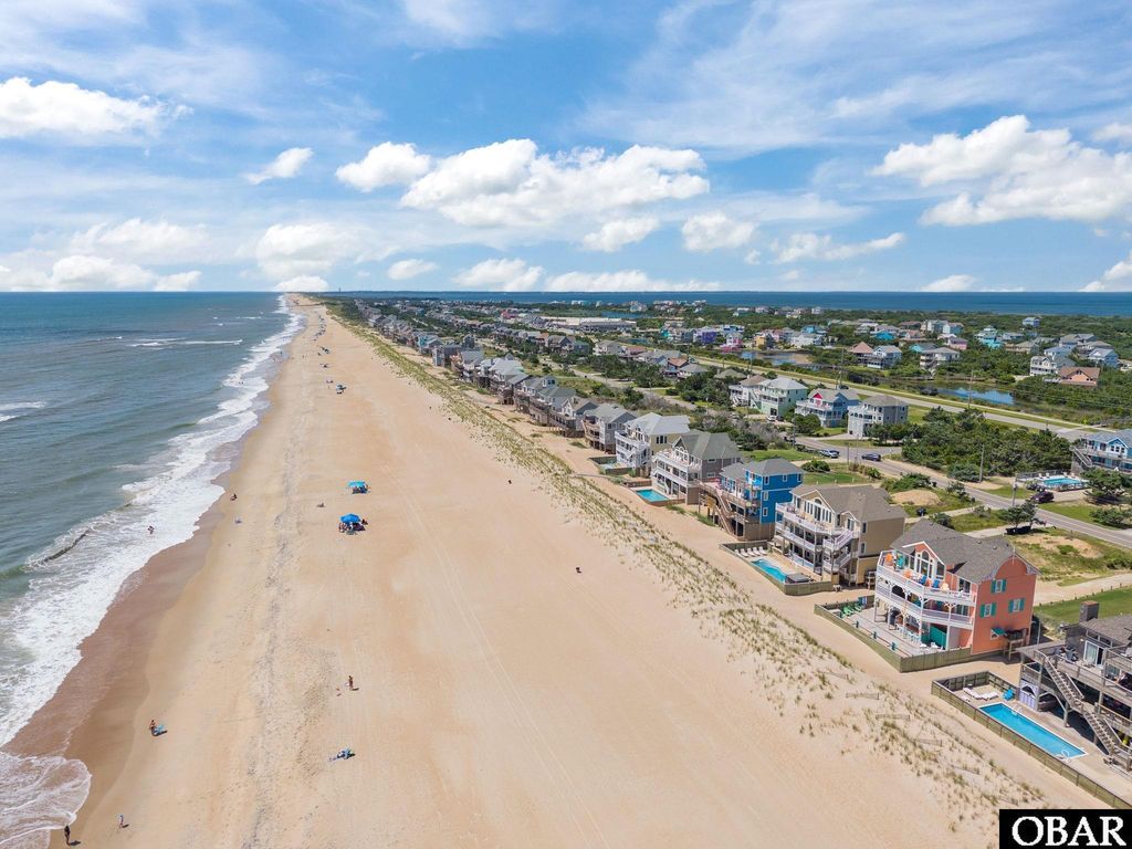 Image 9 of property listing at 41439 Ocean View Drive Lot 3, Avon, NC 27915