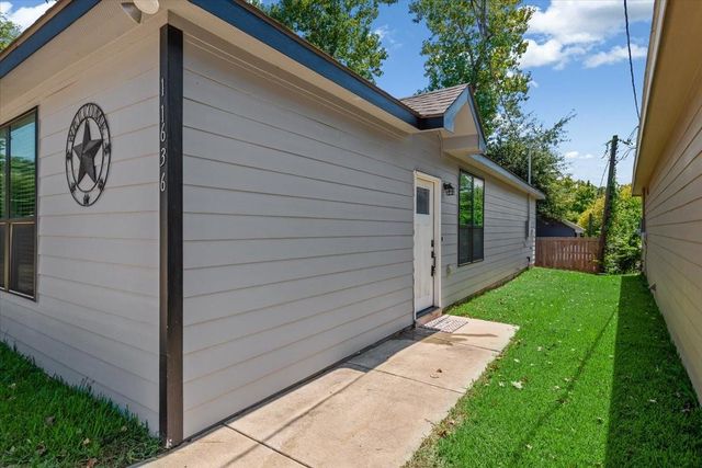 11636 Vistawood Street, Willis, TX 77318