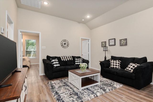 11636 Vistawood Street, Willis, TX 77318