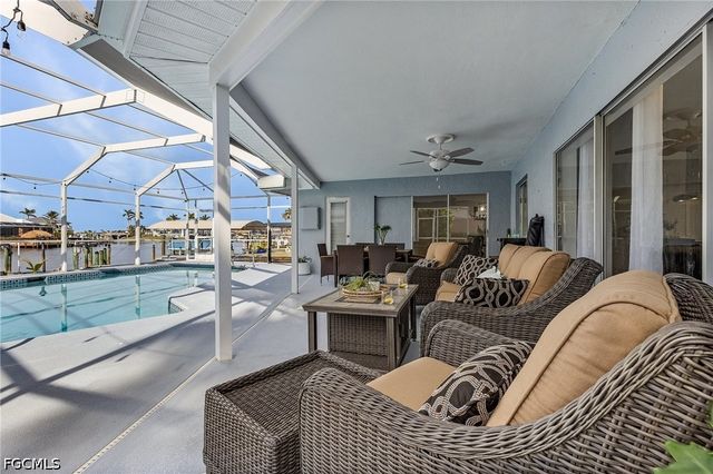 527 SW 57th ST, Cape Coral, FL 33914