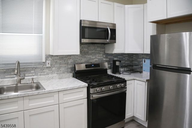 271 WASHINGTON ST, City Of Orange Twp., NJ 07050