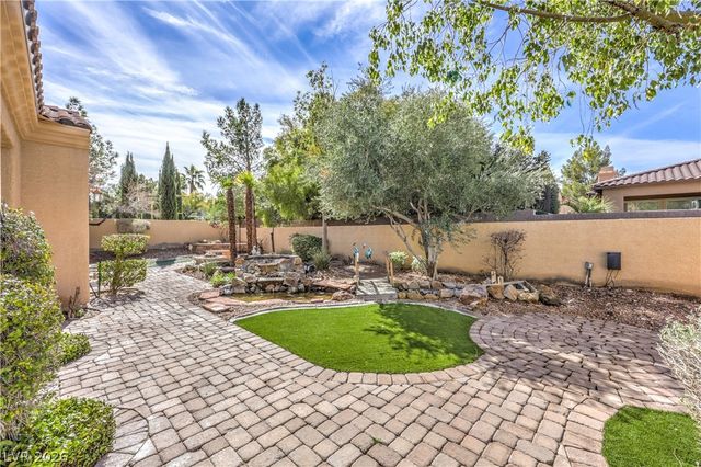 11809 Weybrook Park Drive, Las Vegas, NV 89141