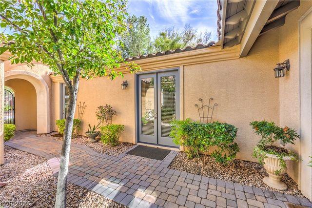 11809 Weybrook Park Drive, Las Vegas, NV 89141