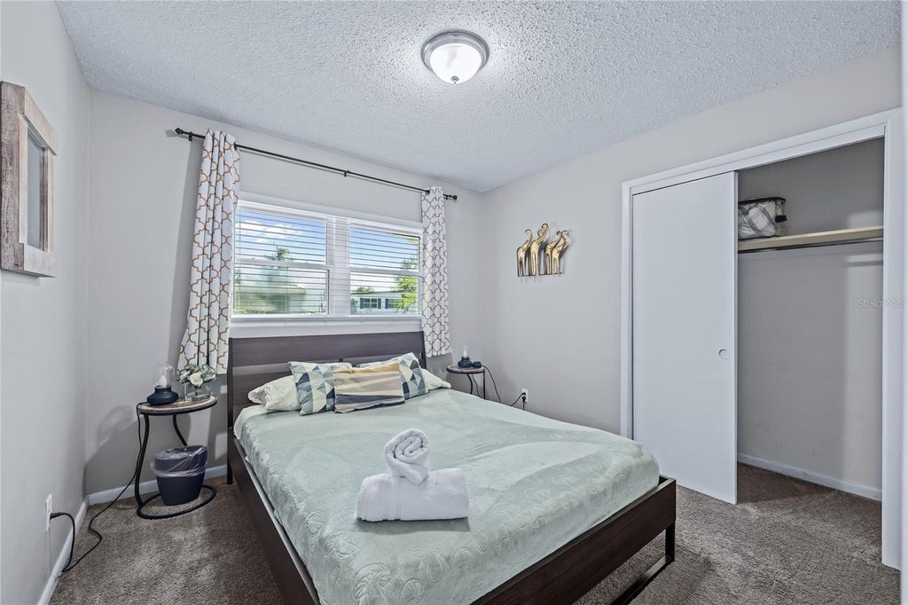 Image 19 of property listing at 5320 BRERETON AVENUE, Orlando, FL 32839