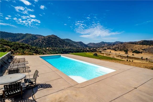8680 Alamo Creek, Santa Maria, CA 93454