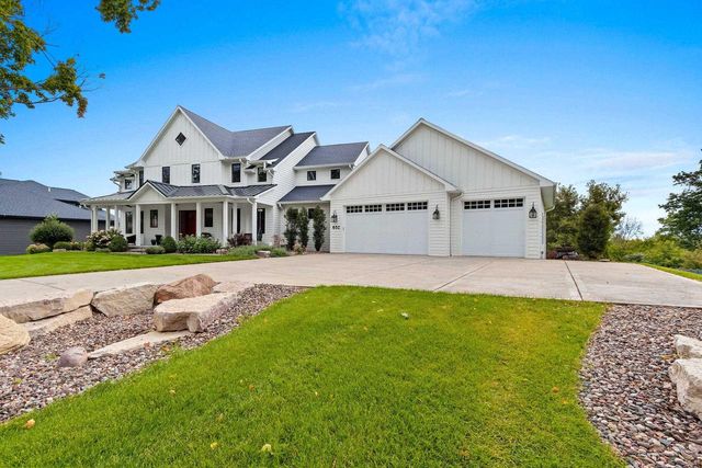 652 LINCOLN RIDGE, Green Bay, WI 54313