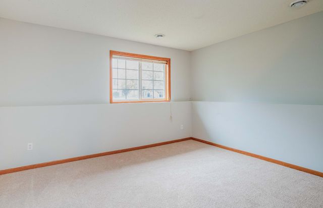 916 Parkside Boulevard, Hopkins, MN 55343