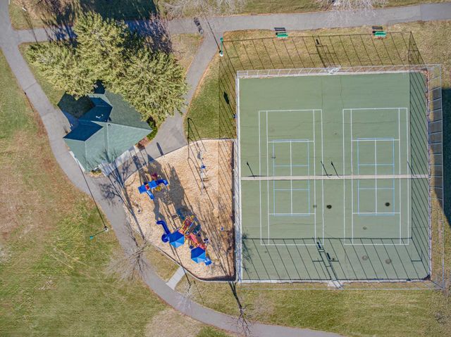 916 Parkside Boulevard, Hopkins, MN 55343