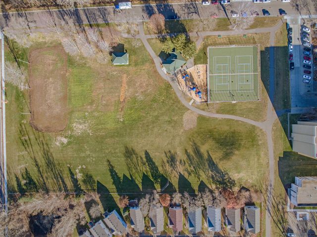 916 Parkside Boulevard, Hopkins, MN 55343