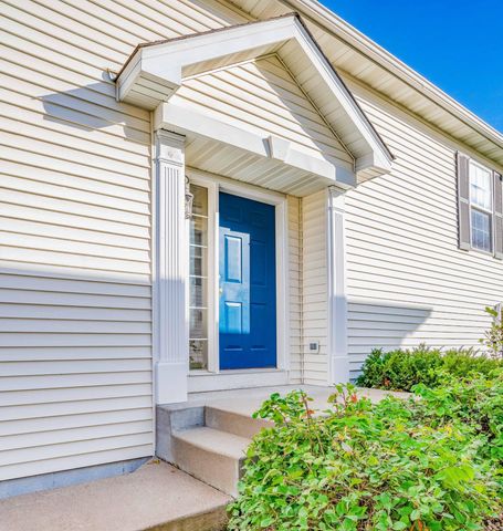 916 Parkside Boulevard, Hopkins, MN 55343