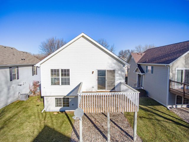916 Parkside Boulevard, Hopkins, MN 55343
