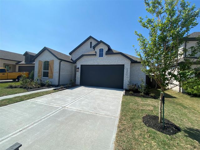 12311 Sweet Gum Drive, Mont Belvieu, TX 77523