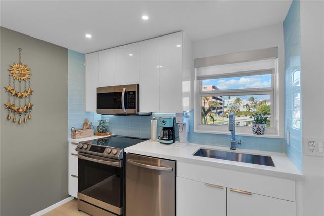 1610 N Ocean Boulevard 101, Pompano Beach, FL 33062