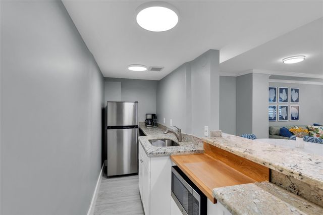 1610 N Ocean Boulevard 101, Pompano Beach, FL 33062