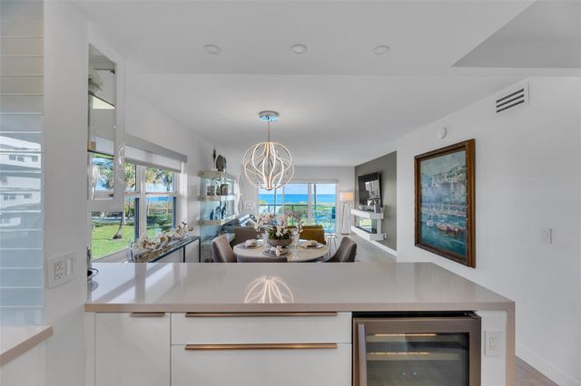 1610 N Ocean Boulevard 101, Pompano Beach, FL 33062