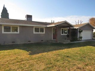 1970 Elmer Ave #B, Yuba City, CA 95993