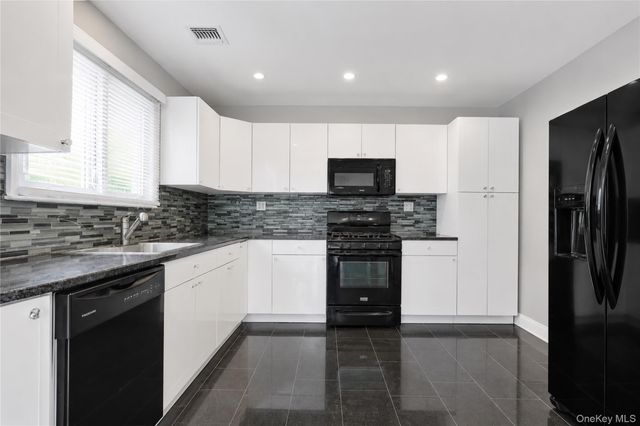 159-28 88th Street, Howard Beach, NY 11414