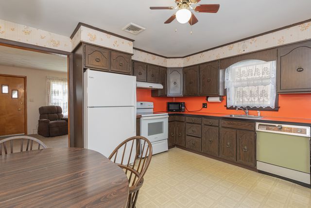 68 Valentino Drive, Waterbury, CT 06704