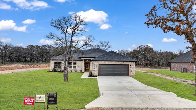 319 Rita Ridge Court, Millsap, TX 76066