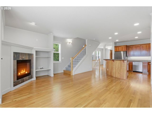 2212 LUCERNE Pl, West Linn, OR 97068