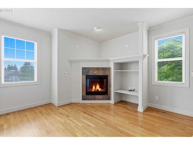 2212 LUCERNE Pl, West Linn, OR 97068