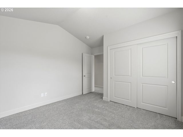 2212 LUCERNE Pl, West Linn, OR 97068