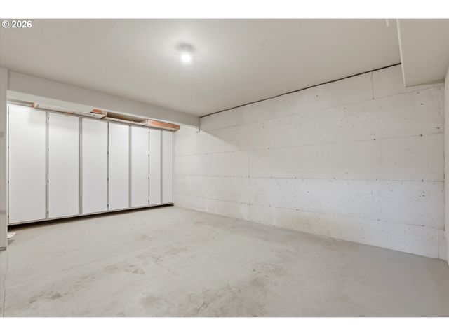 2212 LUCERNE Pl, West Linn, OR 97068