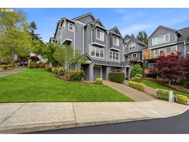 2212 LUCERNE Pl, West Linn, OR 97068