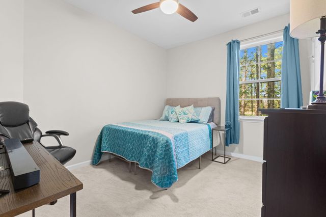 5393 Birdie Lane, Hollywood, SC 29449