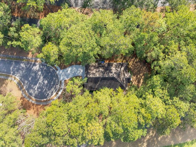 5393 Birdie Lane, Hollywood, SC 29449