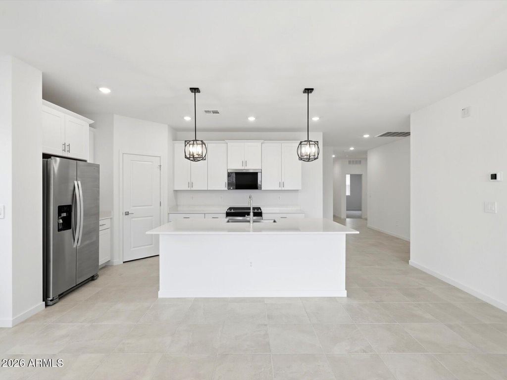 19590 N BARANO Circle, Maricopa, AZ 85138 — photo 4