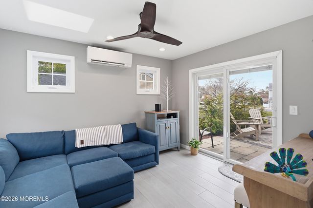 147 Pine Oak Boulevard, Barnegat, NJ 08005