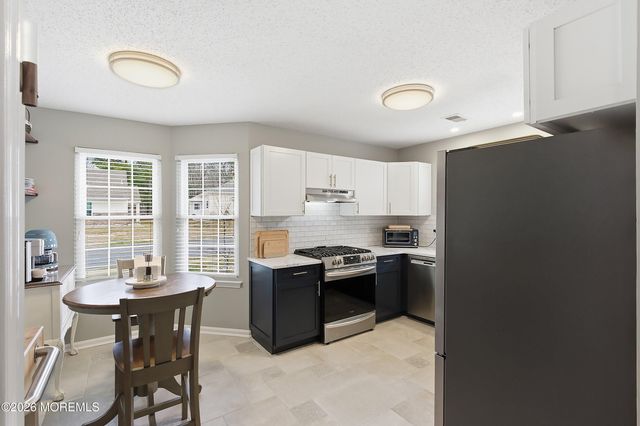 147 Pine Oak Boulevard, Barnegat, NJ 08005