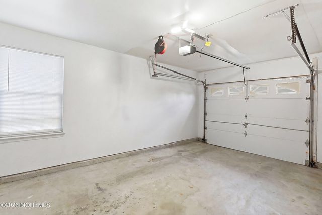 147 Pine Oak Boulevard, Barnegat, NJ 08005
