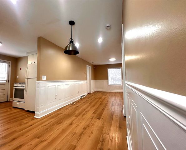 355 Church Avenue, Warwick, RI 02889