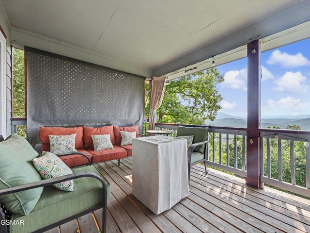 714 Shell Mountain Road, Sevierville, TN 37876